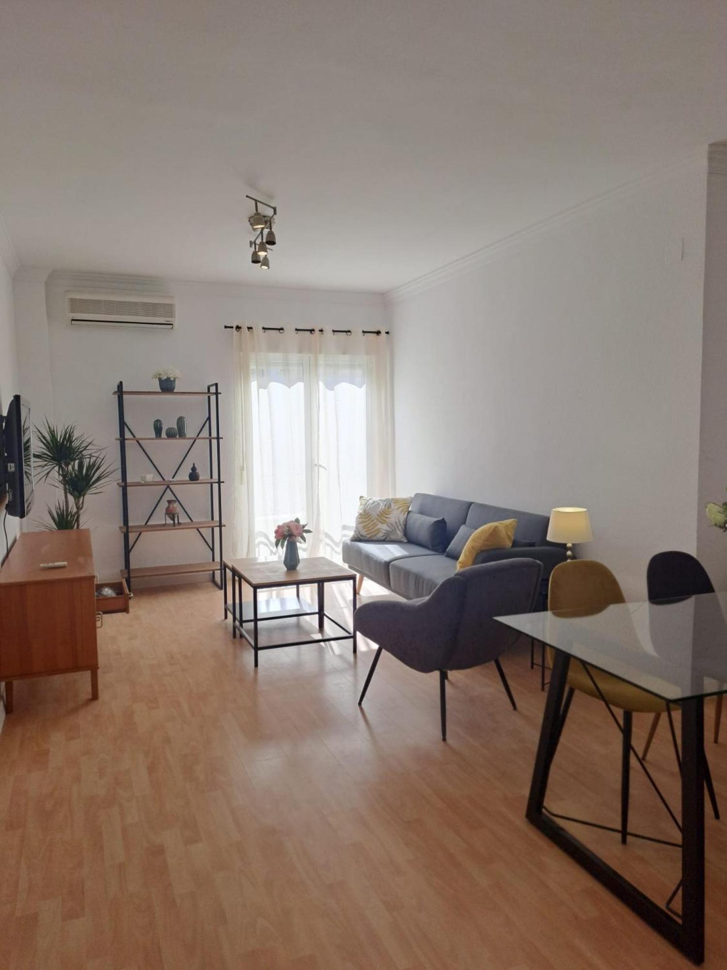 Apartamento Compartido Hab Privadas Playa De La Caleta Cadiz Exterior photo