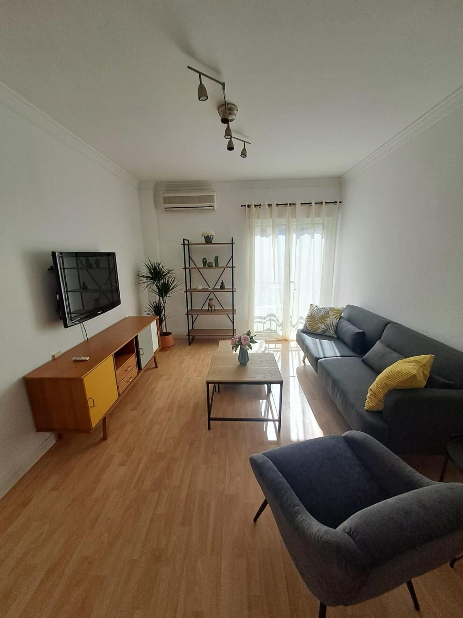 Apartamento Compartido Hab Privadas Playa De La Caleta Cadiz Exterior photo