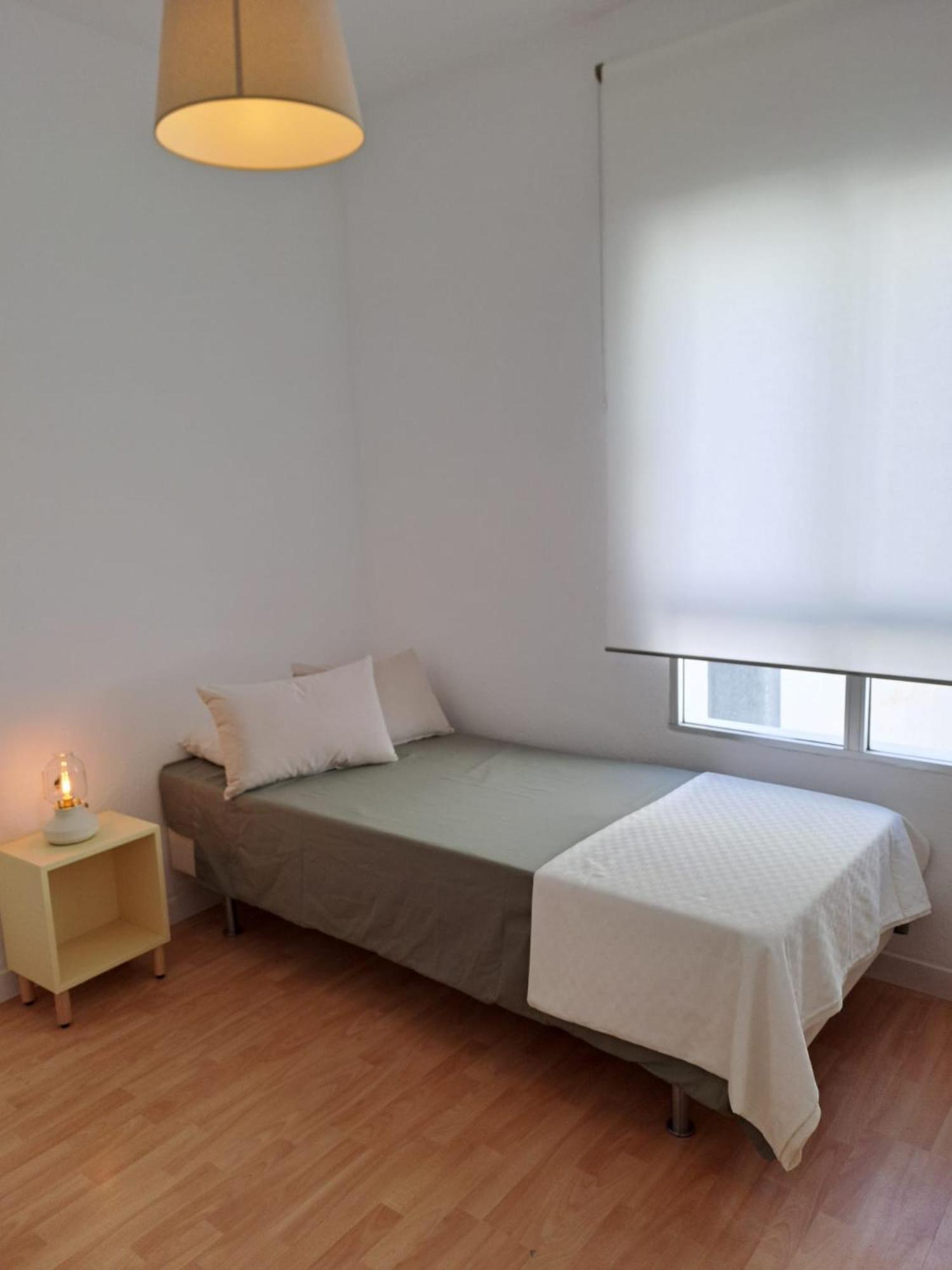Apartamento Compartido Hab Privadas Playa De La Caleta Cadiz Exterior photo